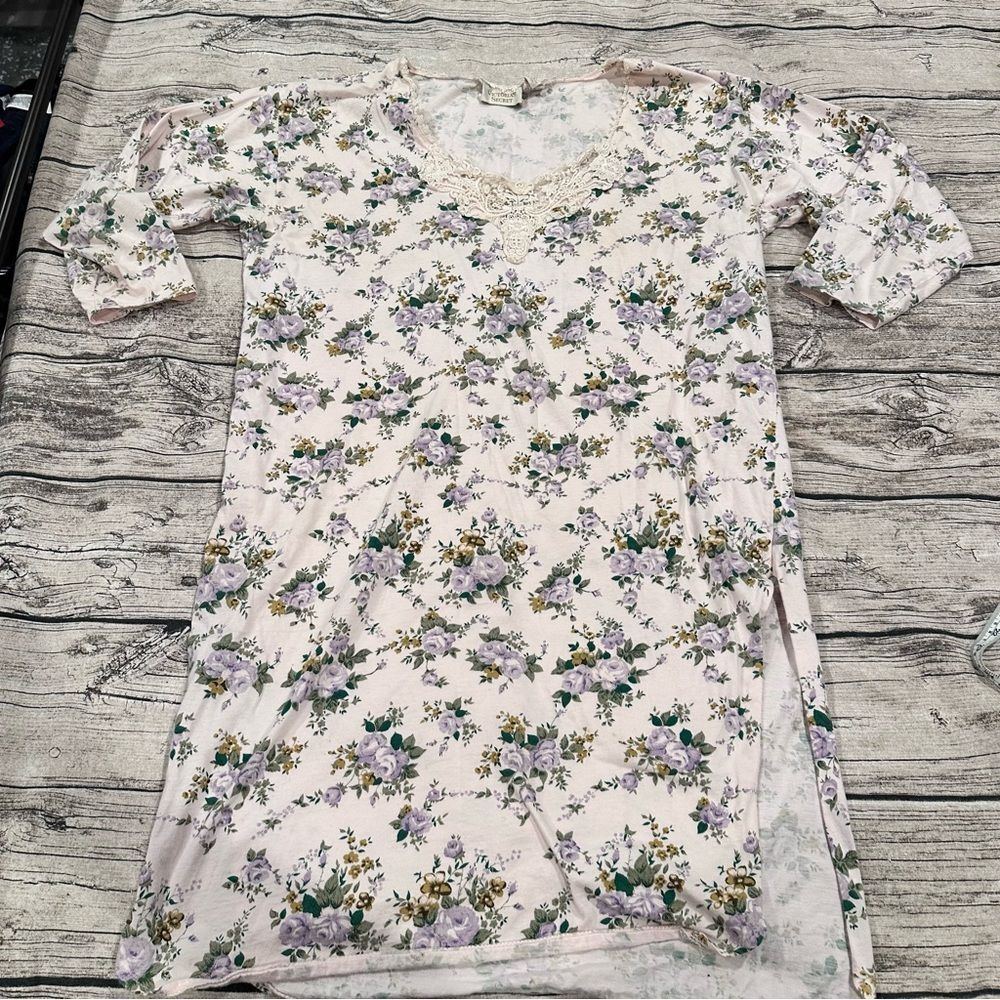 Vintage 80’s Victoria’s Secret Gold Label Cotton Lace Trimmed Nightgown Size LG